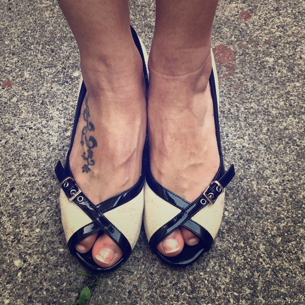 Kitten heels